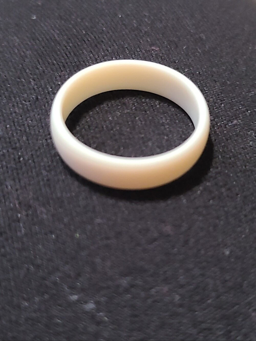 Cream Silicone Ring sz 5.5